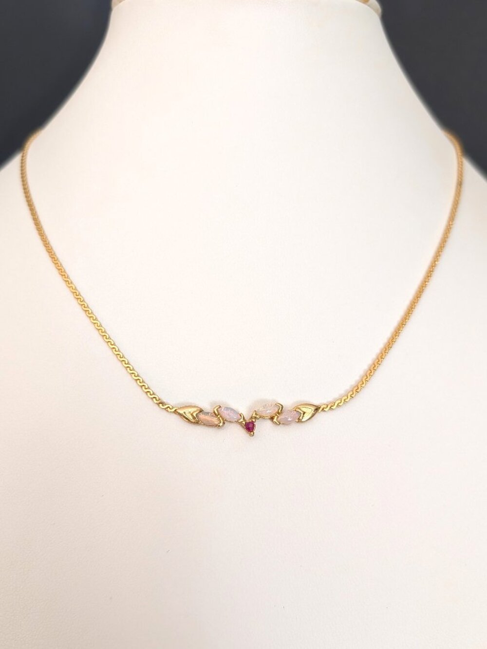 Vintage 80's opal and ruby necklace